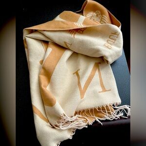 Women’s Reversible Design Long Wrap/Scarf 72 inches- New!